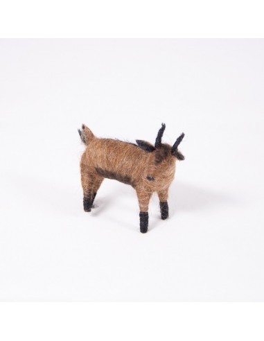 Ziege stehend braun